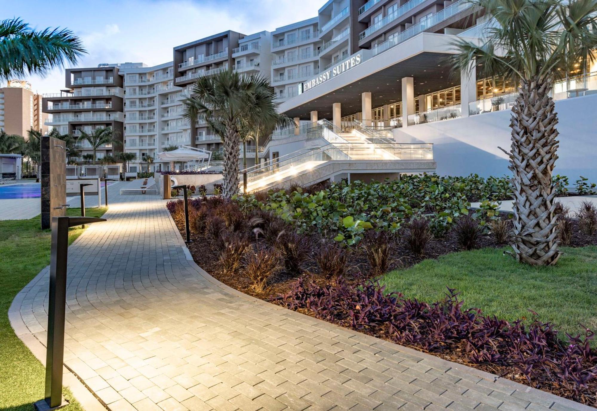 Embassy Suites By Hilton Aruba Beach Resort Palm Beach Exterior foto